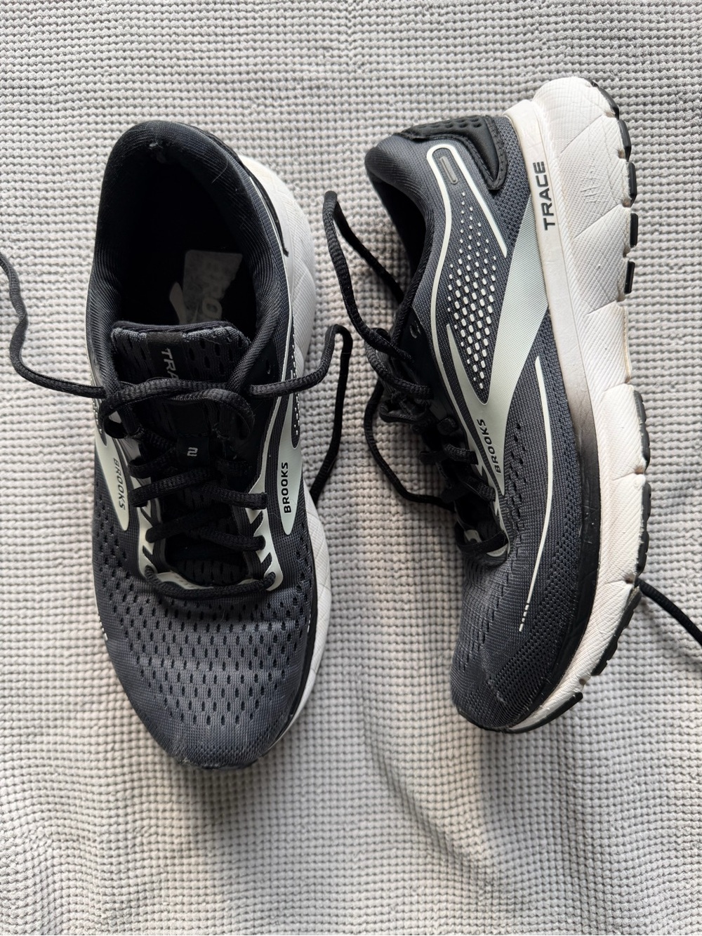 Brooks Trace Women's Black and White Athletic Running Shoes